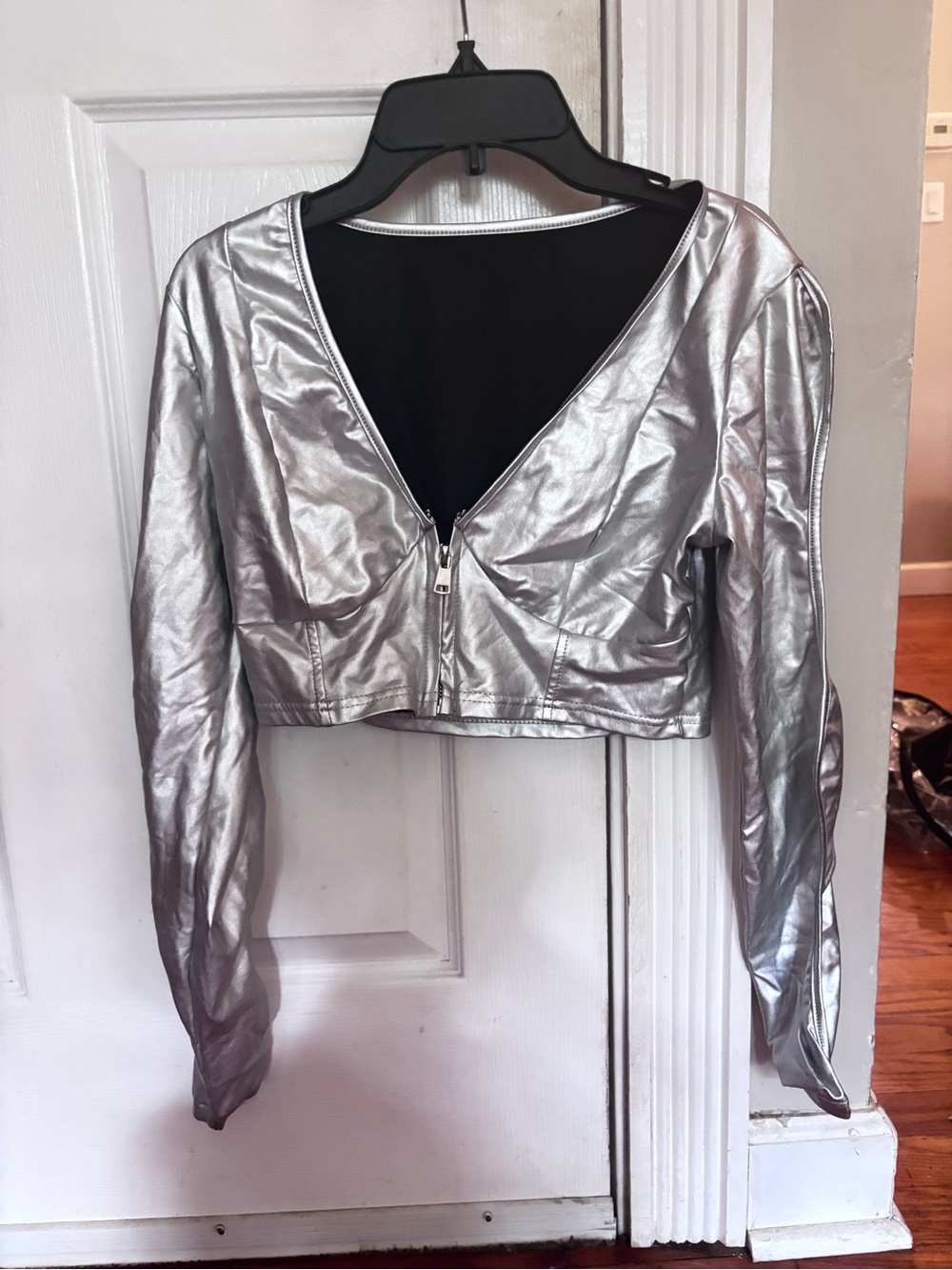 SHEIN Silver Metallic Zip-Front Cropped Top